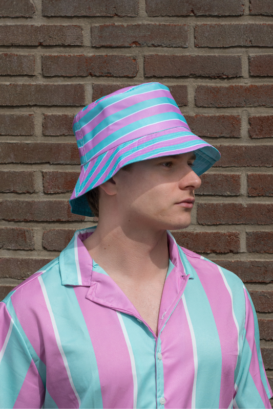 Bucket Hat Weekender4